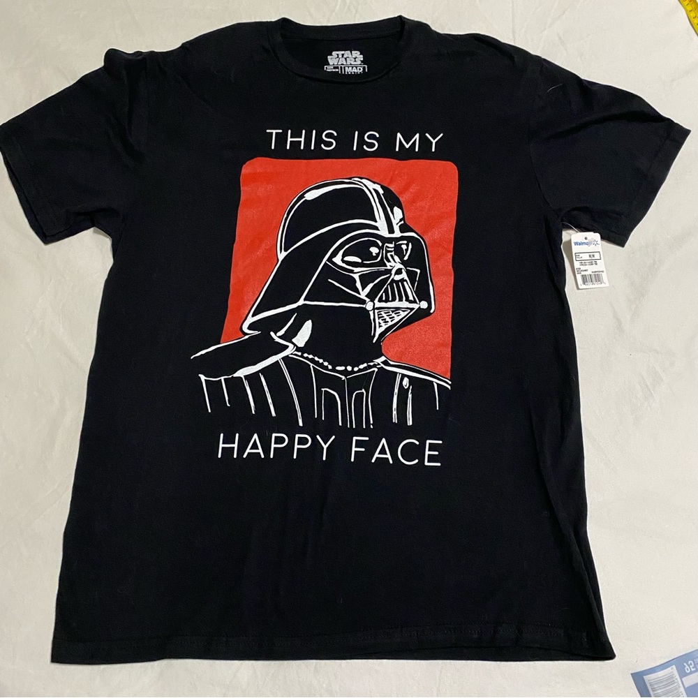 Star Wars Darth Vader “This Is My Happy Face” Graphic Tee – NWT – Men’s M